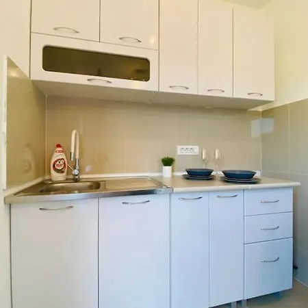 Apartament Mia Airport *