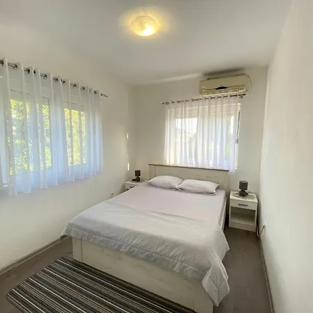 Apartamento Mia Airport