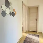 Lägenhet Mia Airport Podgorica