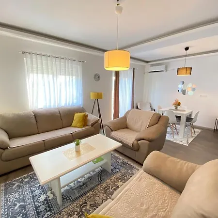 Appartamento Mia Airport Podgorica