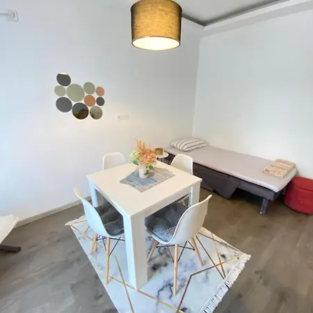 Appartement Mia Airport