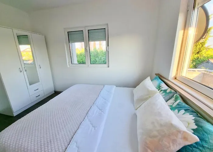 Mia Airport Appartement