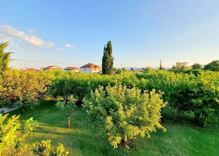 Mia Airport * Podgorica