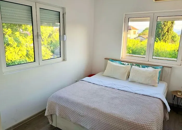 Mia Airport Appartement