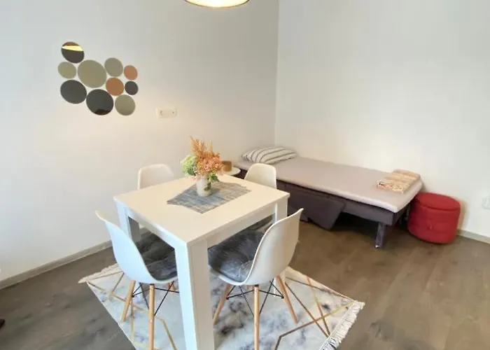 Mia Airport Appartement